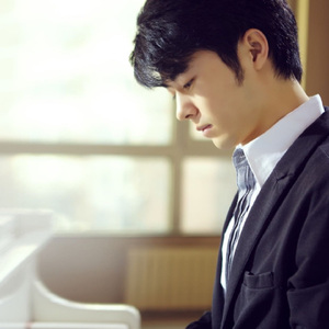 玩弄未成女小箩莉小说
